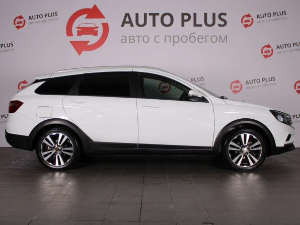 Lada (ВАЗ) Vesta I с пробегом 2018 года, цена 945 000 рублей, 181000 км, универсал, Автокод Объявления