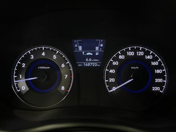 Hyundai Solaris I с пробегом 2011 года, цена 692 000 рублей, 168722 км, седан, Автокод Объявления