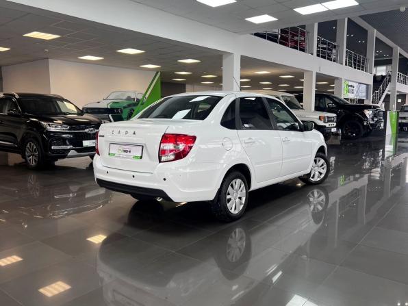 Lada (ВАЗ) Granta I Рестайлинг с пробегом 2023 года, цена 775 000 рублей, 63083 км, седан, Автокод Объявления