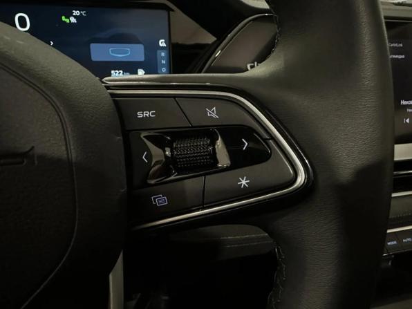 Geely Monjaro I Рестайлинг с пробегом 2024 года, цена 4 099 000 рублей, 8379 км, внедорожник, Автокод Объявления