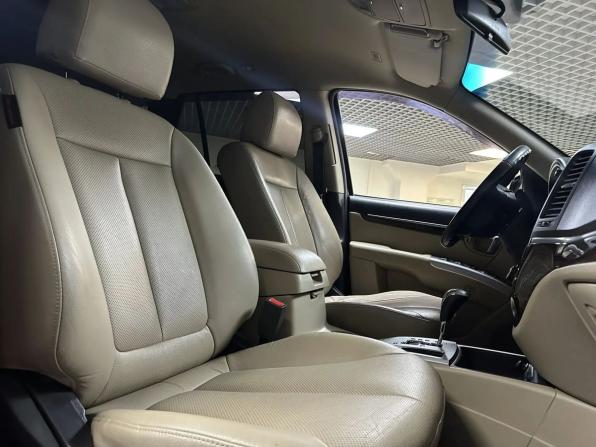 Hyundai Santa Fe II Рестайлинг с пробегом 2011 года, цена 1 120 000 рублей, 201124 км, внедорожник, Автокод Объявления