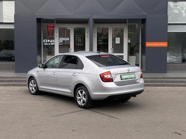 Skoda Rapid I Рестайлинг с пробегом 2019 года, цена 1 335 000 рублей, 124100 км, лифтбек, Автокод Объявления