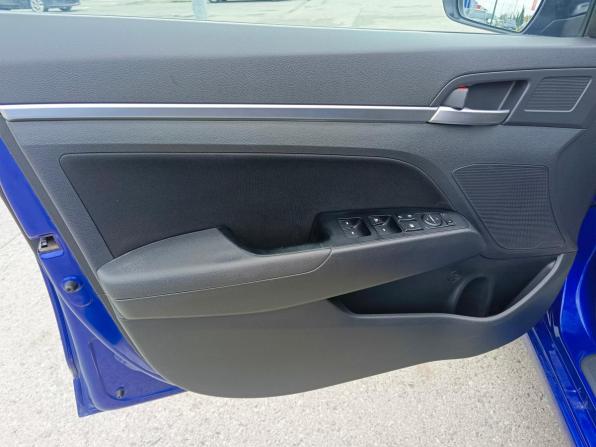 Hyundai Elantra VI (AD) Рестайлинг с пробегом 2019 года, цена 1 524 995 рублей, 96206 км, седан, Автокод Объявления