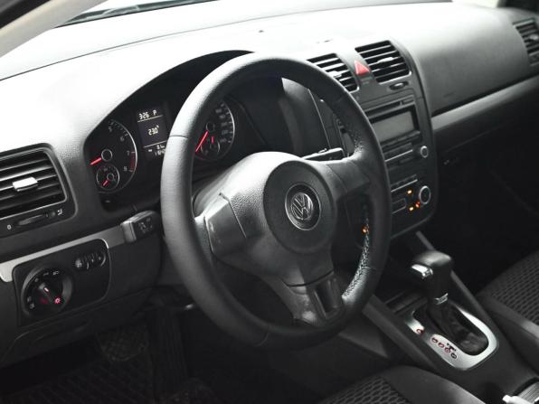 Volkswagen Jetta V с пробегом 2010 года, цена 750 000 рублей, 116422 км, седан, Автокод Объявления