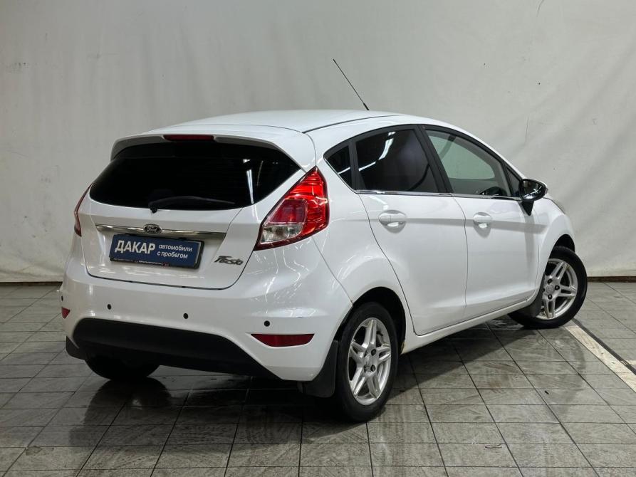 Ford Fiesta Mk6 Рестайлинг Санкт-Петербург  - изображение 3