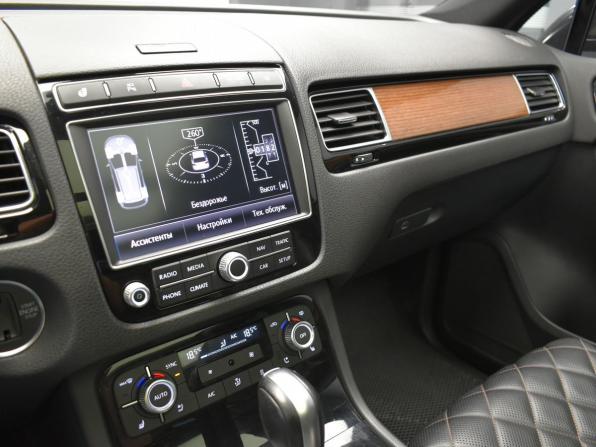 Volkswagen Touareg II Рестайлинг с пробегом 2017 года, цена 3 497 000 рублей, 184652 км, внедорожник, Автокод Объявления