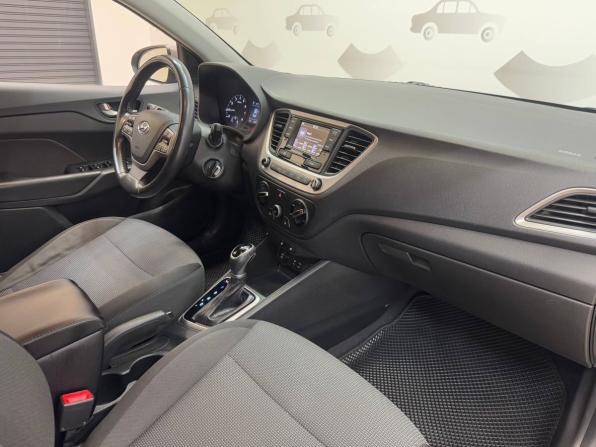 Hyundai Solaris II с пробегом 2018 года, цена 1 460 000 рублей, 84344 км, седан, Автокод Объявления