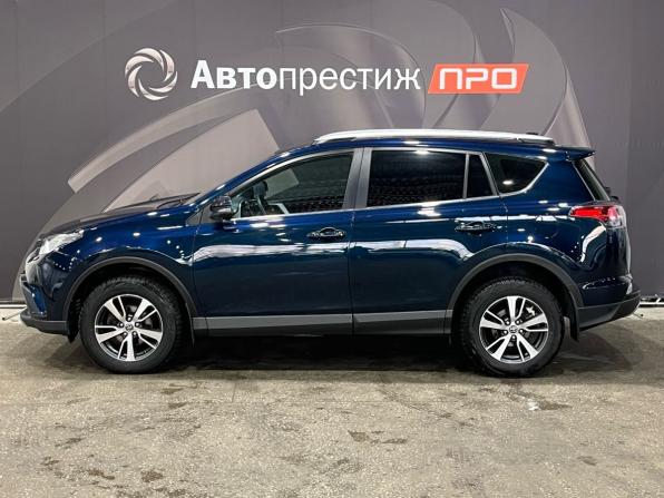 Toyota RAV4 IV (XA40) Рестайлинг с пробегом 2018 года, цена 2 295 000 рублей, 177234 км, внедорожник, Автокод Объявления