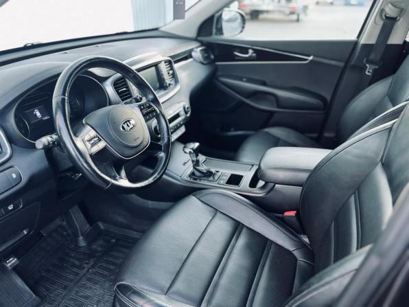 Kia Sorento III Prime Рестайлинг с пробегом 2019 года, цена 2 470 000 рублей, 176000 км, внедорожник, Автокод Объявления
