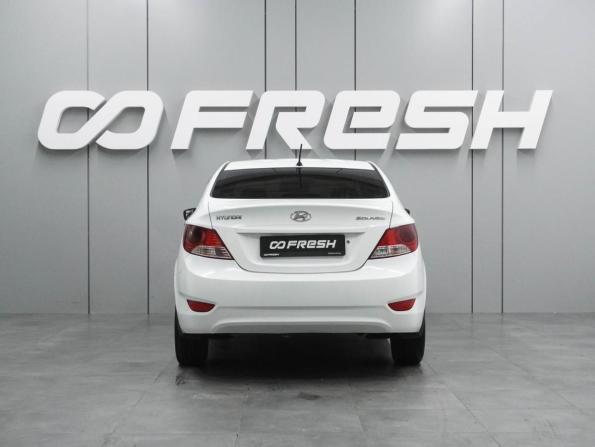 Hyundai Solaris I с пробегом 2014 года, цена 975 000 рублей, 191168 км, седан, Автокод Объявления