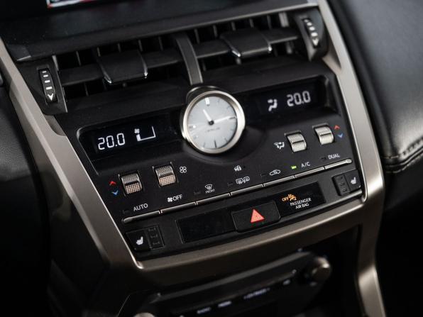 Lexus NX I Рестайлинг с пробегом 2017 года, цена 3 244 000 рублей, 97905 км, внедорожник, Автокод Объявления
