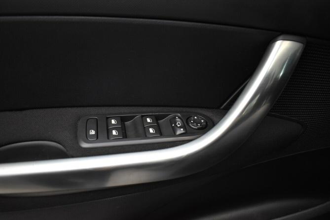 Peugeot 408 I с пробегом 2016 года, цена 690 000 рублей, 266397 км, седан, Автокод Объявления