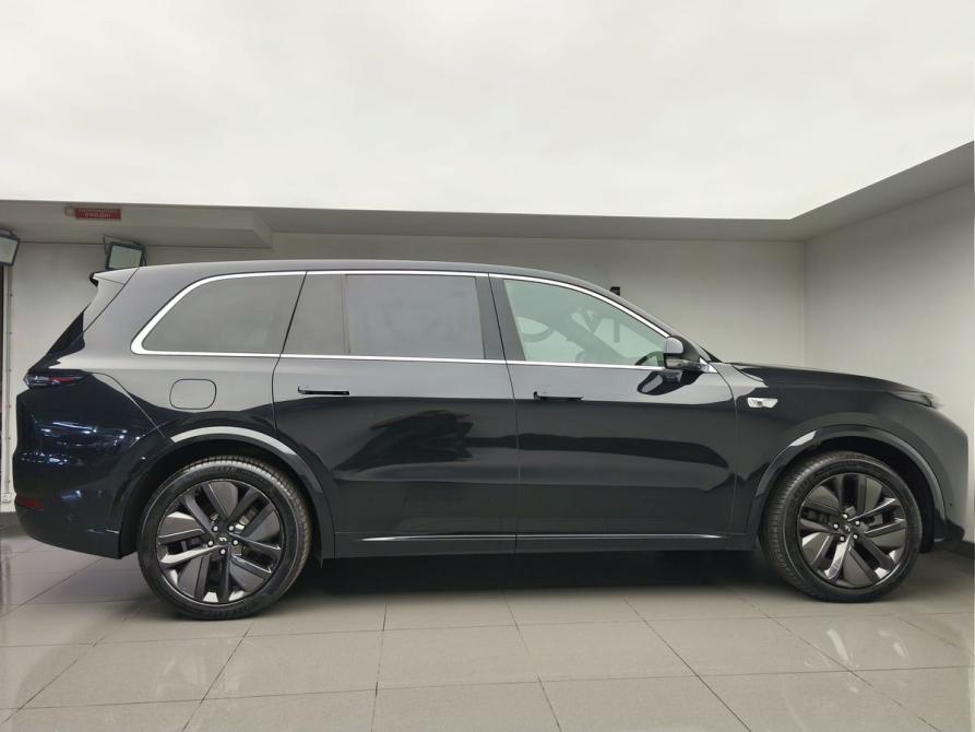 Li Auto (Lixiang) L9 I Москва  - изображение 5