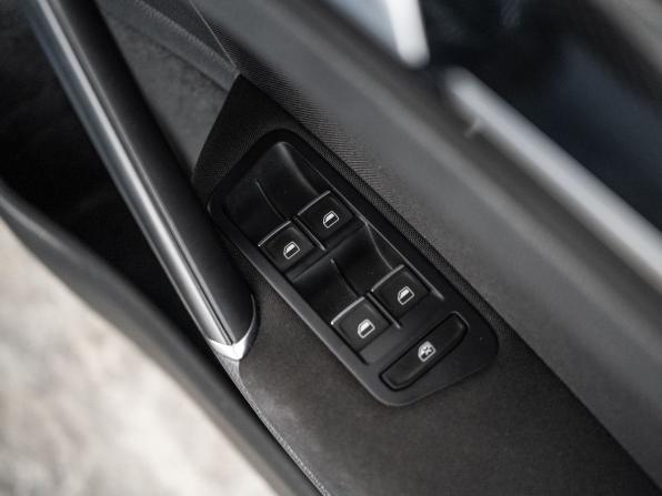 Volkswagen Golf VII с пробегом 2013 года, цена 990 000 рублей, 229807 км, хэтчбек, Автокод Объявления