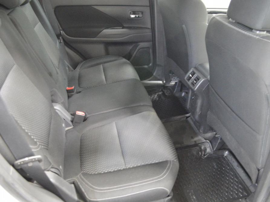 Mitsubishi Outlander III Рестайлинг 3 Санкт-Петербург  - изображение 13