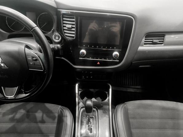 Mitsubishi Outlander III Рестайлинг 3 с пробегом 2021 года, цена 2 990 000 рублей, 74183 км, внедорожник, Автокод Объявления