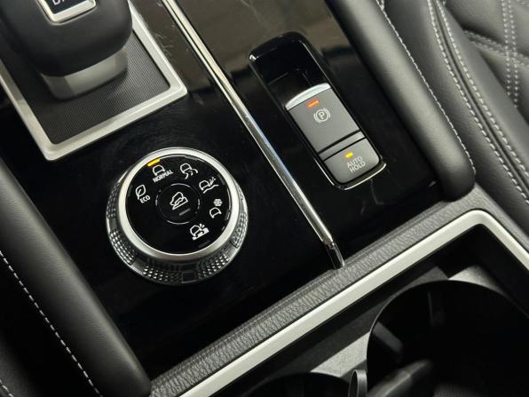 Mitsubishi Outlander IV с пробегом 2023 года, цена 3 970 000 рублей, 66 км, внедорожник, Автокод Объявления
