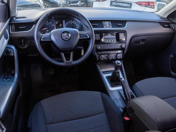 Skoda Octavia III (A7) с пробегом 2016 года, цена 1 250 000 рублей, 170531 км, лифтбек, Автокод Объявления