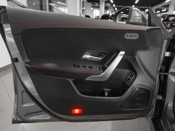 Mercedes-Benz CLA II (C118 X118) с пробегом 2019 года, цена 3 200 000 рублей, 59000 км, универсал, Автокод Объявления
