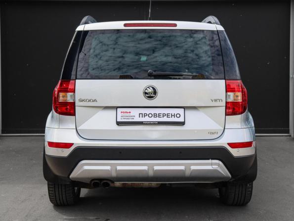 Skoda Yeti I Рестайлинг с пробегом 2015 года, цена 1 650 000 рублей, 71538 км, внедорожник, Автокод Объявления