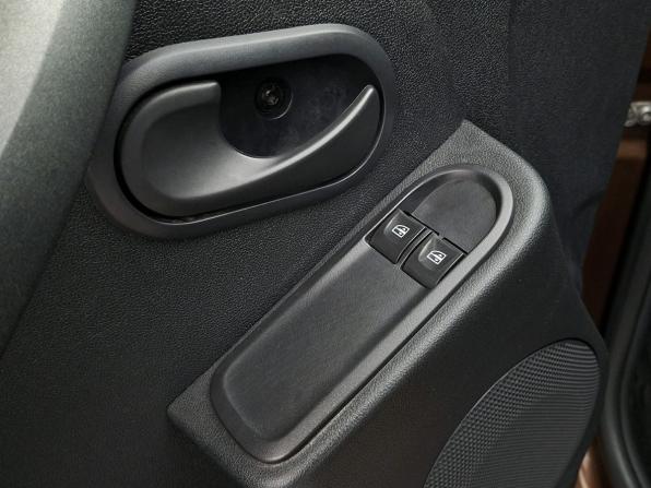 Renault Duster I Рестайлинг с пробегом 2016 года, цена 829 000 рублей, 241957 км, внедорожник, Автокод Объявления