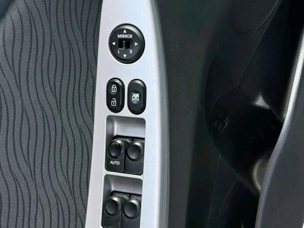 Hyundai Solaris I с пробегом 2013 года, цена 917 000 рублей, 150000 км, седан, Автокод Объявления