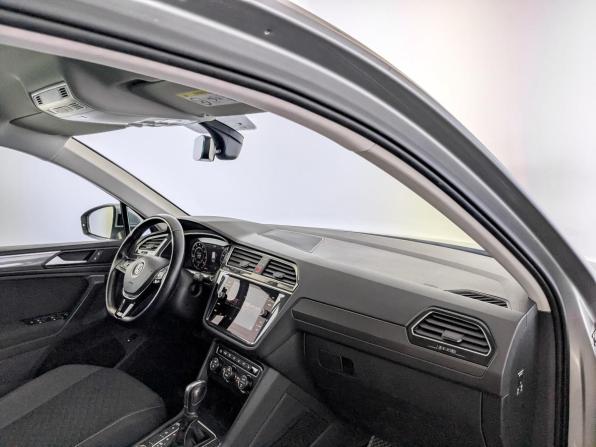 Volkswagen Tiguan II с пробегом 2018 года, цена 2 720 000 рублей, 89711 км, внедорожник, Автокод Объявления