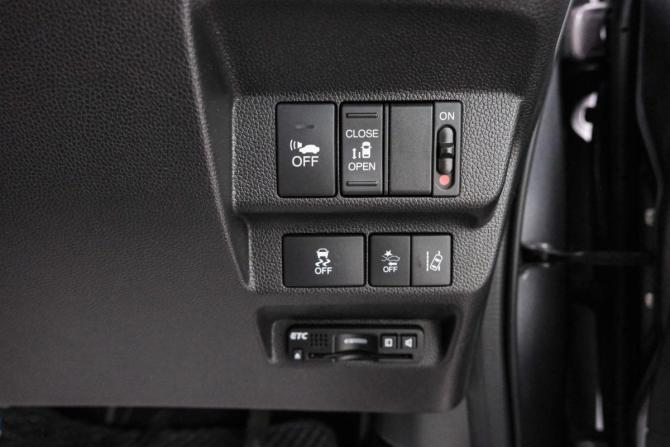 Honda Freed II с пробегом 2019 года, цена 1 629 000 рублей, 145000 км, компактвэн, Автокод Объявления