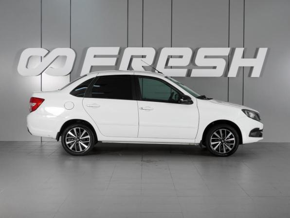 Lada (ВАЗ) Granta I Рестайлинг с пробегом 2023 года, цена 929 000 рублей, 32823 км, седан, Автокод Объявления