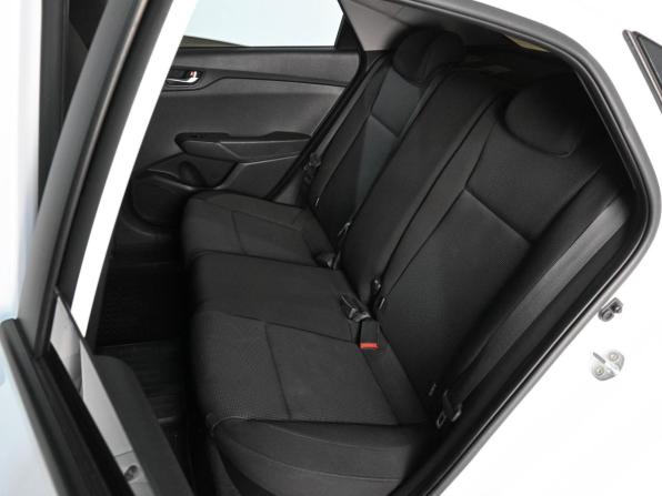Hyundai Solaris II Рестайлинг с пробегом 2021 года, цена 1 635 000 рублей, 90179 км, седан, Автокод Объявления