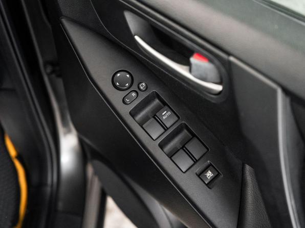Mazda Axela II с пробегом 2011 года, цена 939 500 рублей, 100426 км, хэтчбек, Автокод Объявления