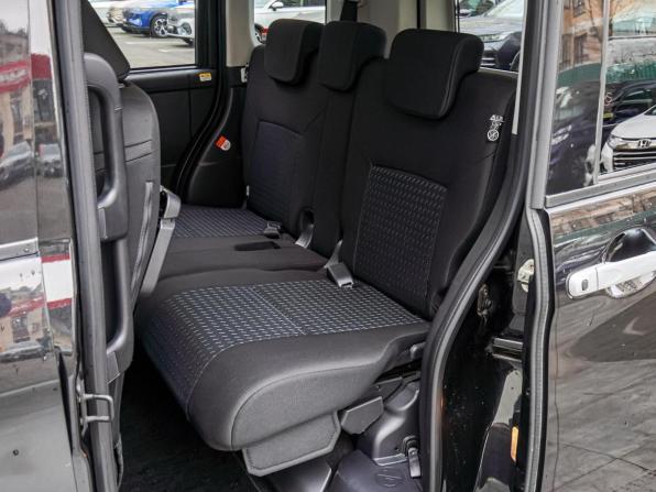 Toyota Roomy I Рестайлинг с пробегом 2020 года, цена 1 580 000 рублей, 13008 км, микровэн, Автокод Объявления