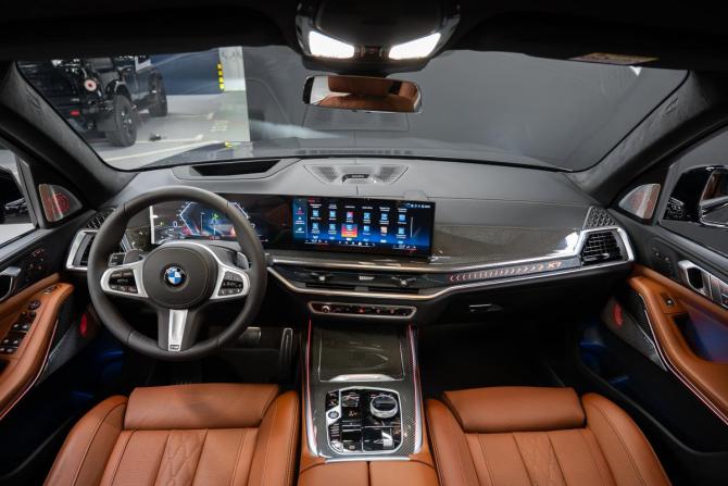 Новый BMW X7 I (G07) Рестайлинг 2026 года, цена 17 900 000 рублей, внедорожник, Автокод Объявления