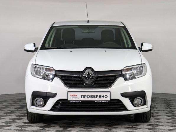 Renault Logan II Рестайлинг с пробегом 2019 года, цена 1 215 000 рублей, 37253 км, седан, Автокод Объявления