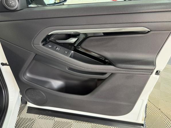 Land Rover Range Rover Evoque II с пробегом 2019 года, цена 3 999 000 рублей, 69241 км, внедорожник, Автокод Объявления