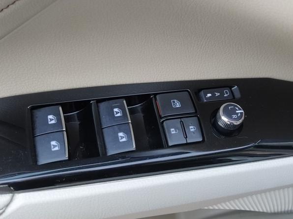 Toyota Camry VIII (XV70) с пробегом 2019 года, цена 2 949 000 рублей, 139942 км, седан, Автокод Объявления