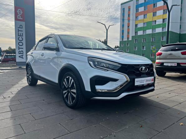 Lada (ВАЗ) Vesta I Рестайлинг (NG) с пробегом 2023 года, цена 1 383 000 рублей, 24438 км, седан, Автокод Объявления