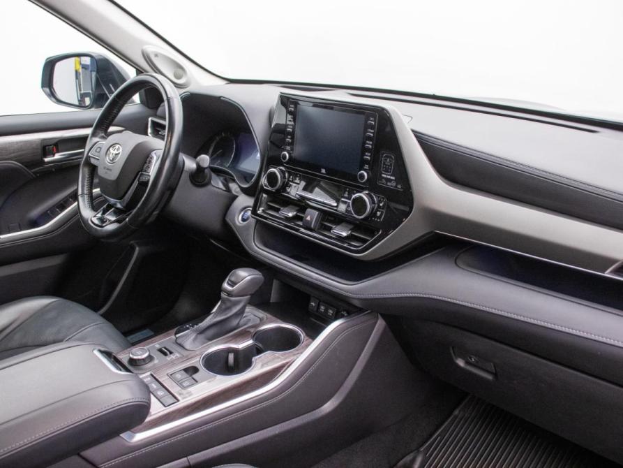Toyota Highlander IV (XU70) Москва  - изображение 10