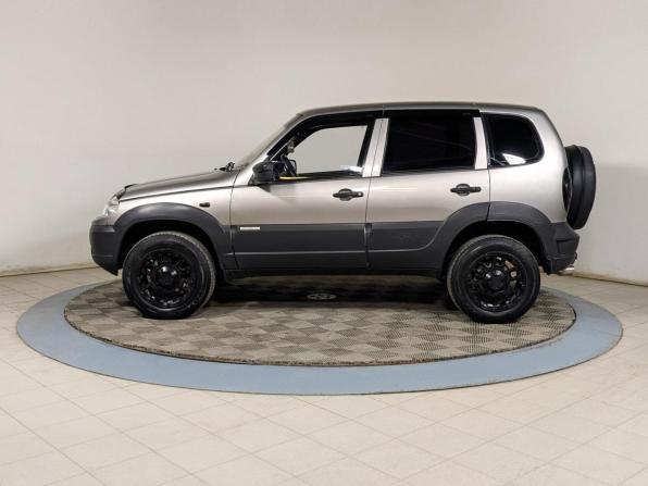 Chevrolet Niva I Рестайлинг с пробегом 2014 года, цена 699 900 рублей, 300000 км, внедорожник, Автокод Объявления