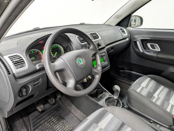 Skoda Roomster I с пробегом 2008 года, цена 830 000 рублей, 85035 км, компактвэн, Автокод Объявления