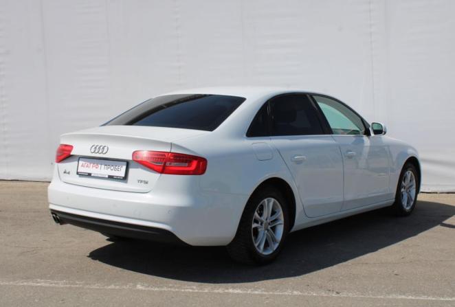 Audi A4 IV (B8) Рестайлинг с пробегом 2015 года, цена 1 650 000 рублей, 142290 км, седан, Автокод Объявления