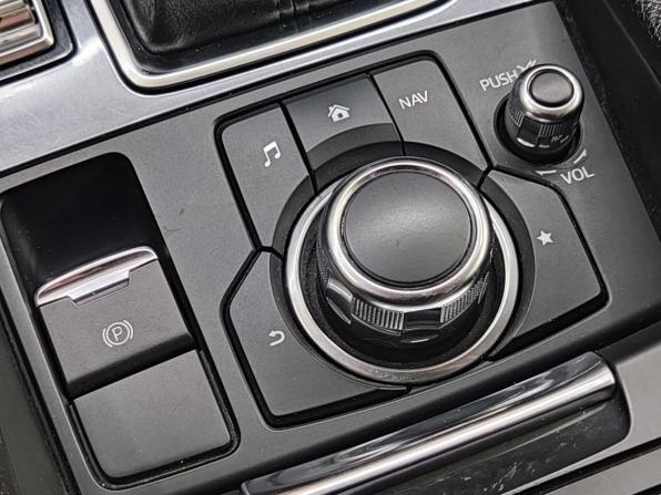Mazda 6 III (GJ) Рестайлинг с пробегом 2015 года, цена 1 660 000 рублей, 118260 км, седан, Автокод Объявления
