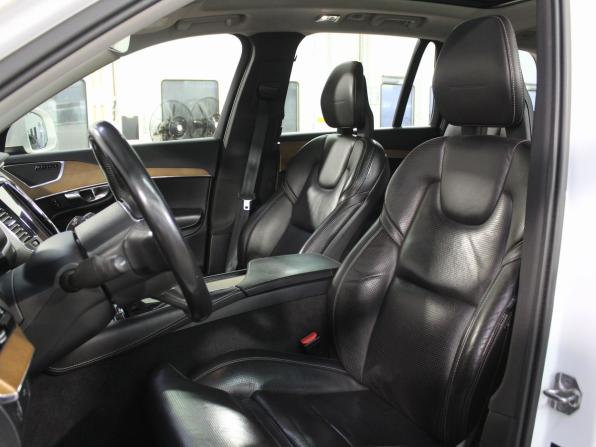 Volvo XC90 II с пробегом 2016 года, цена 3 300 000 рублей, 191538 км, внедорожник, Автокод Объявления
