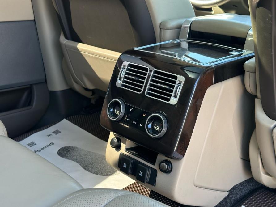 Land Rover Range Rover IV Рестайлинг Пермь  - изображение 21