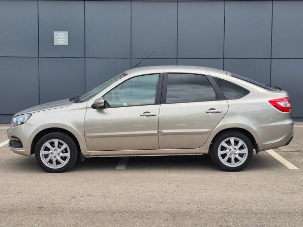 Lada (ВАЗ) Granta I Рестайлинг с пробегом 2019 года, цена 630 000 рублей, 94174 км, хэтчбек, Автокод Объявления