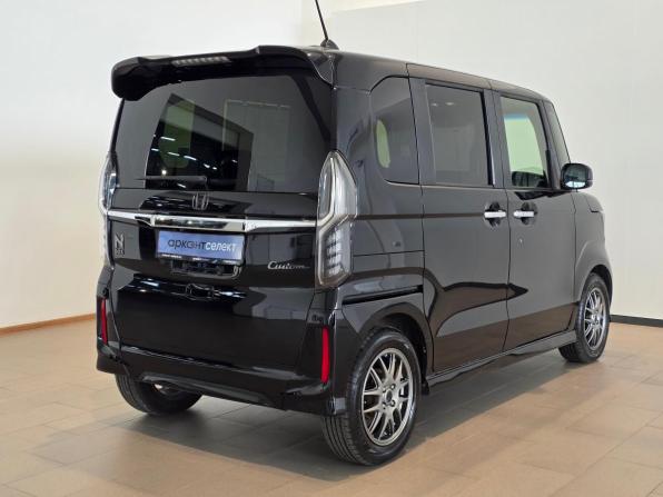 Honda N-BOX II с пробегом 2018 года, цена 1 147 000 рублей, 142356 км, минивэн, Автокод Объявления