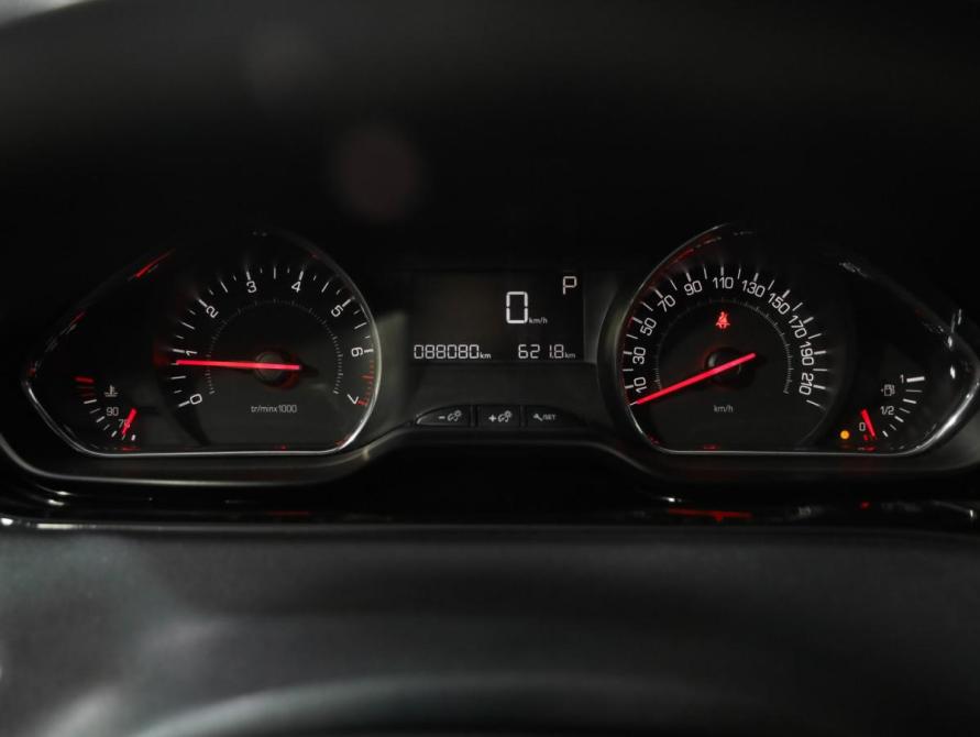 Peugeot 208 I Санкт-Петербург  - изображение 13