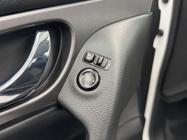 Nissan Qashqai II Рестайлинг с пробегом 2021 года, цена 2 289 000 рублей, 52833 км, внедорожник, Автокод Объявления