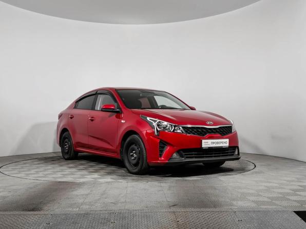 Kia Rio IV Рестайлинг с пробегом 2021 года, цена 1 468 790 рублей, 125074 км, седан, Автокод Объявления