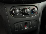 Renault Logan II Рестайлинг Санкт-Петербург  - изображение 39